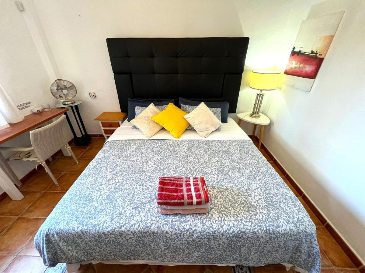 Habitaciones en Pisos compartidos cerca al Mar! Alcalá la Real Exterior foto