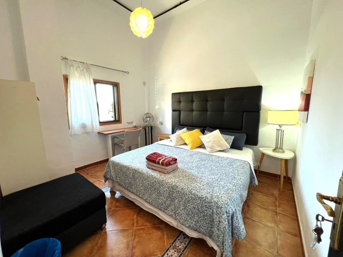 Habitaciones en Pisos compartidos cerca al Mar! Alcalá la Real Exterior foto