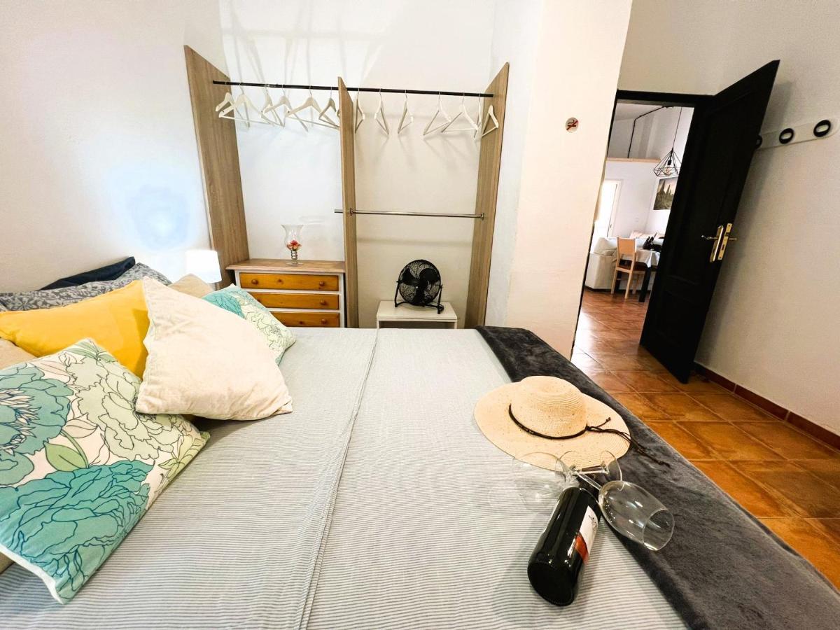 Habitaciones en Pisos compartidos cerca al Mar! Alcalá la Real Exterior foto